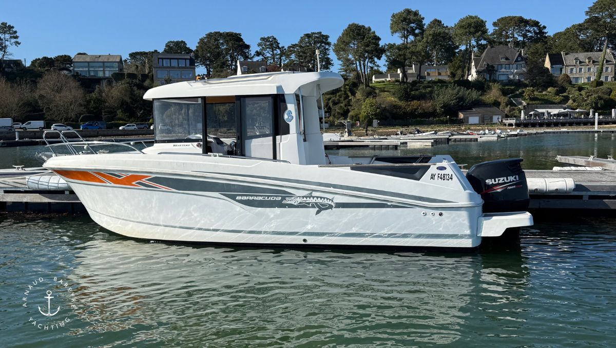 bateau occasion Arnaud Bareyre Yachting - Bénéteau Barracuda 7 - 2015 - moteur Suzuki DF150