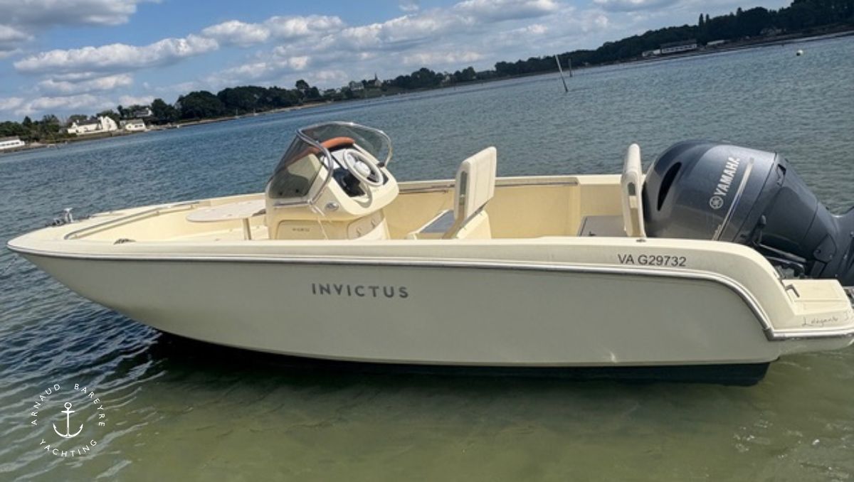 bateau moteur Cantieri Invictus FX200 de 2021 - Moteur Yamaha 150 cv
