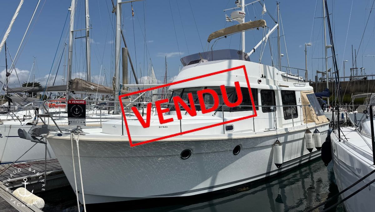 Bateau occasion Arnaud Bareyre Yachting - Bénéteau Swift Trawler 34 - 2015